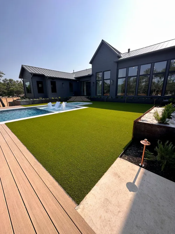 Bandera Pet - Image 24