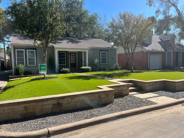 Fredericksburg - Image 9