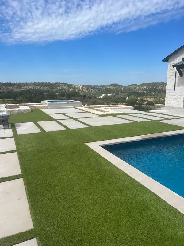 Luckenbach - Image 7