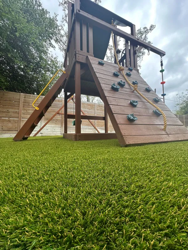 Luckenbach - Image 13