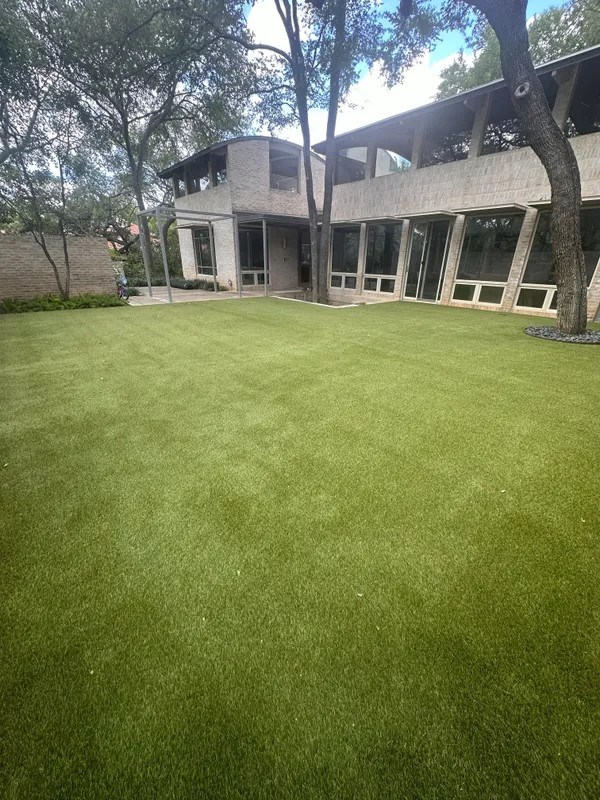 Luckenbach - Image 15