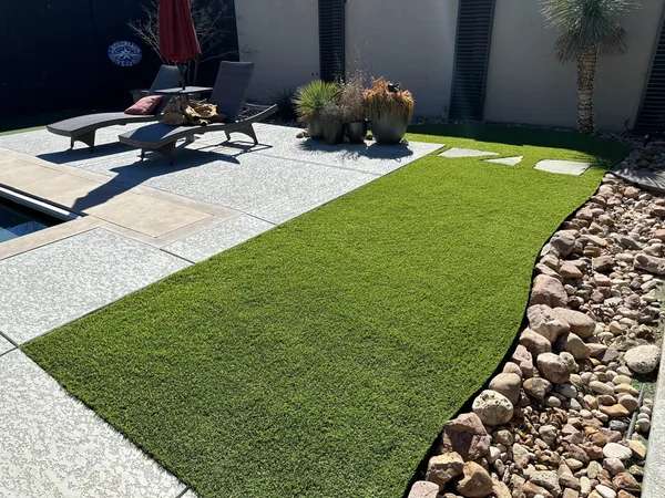 Luckenbach - Image 20