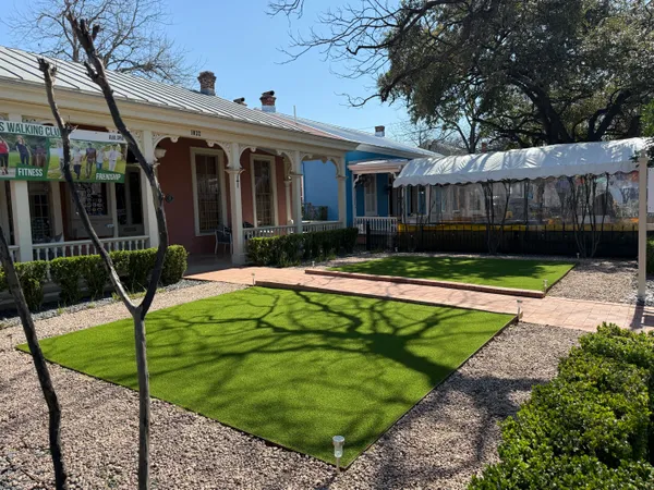 Pease Park Pet - Image 2