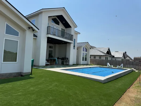 Pease Park Pet - Image 6