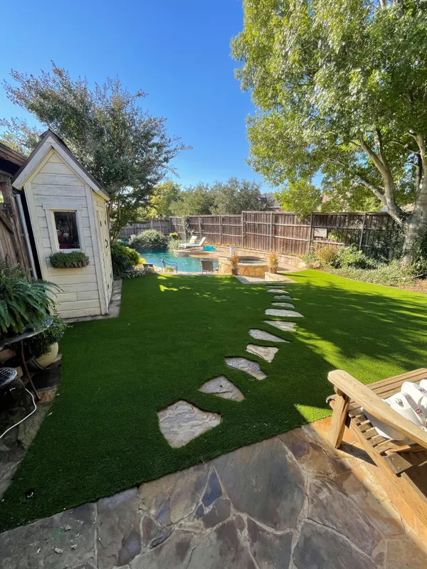 Southern Play - Image 2