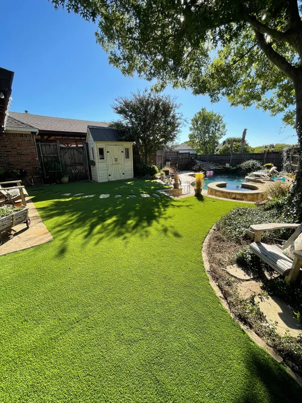 Southern Play - Image 8