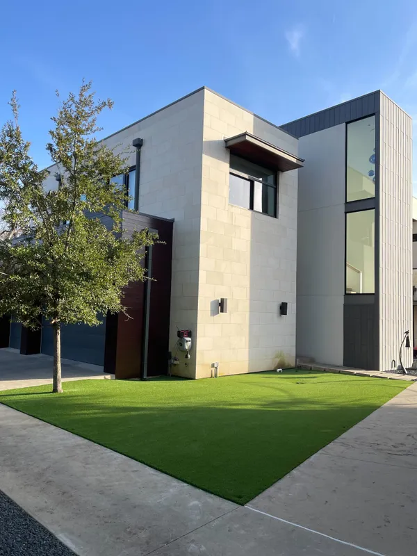 Southern Play - Image 10